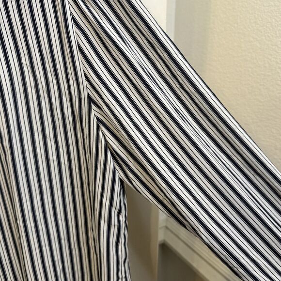 LOFT Women's  M Striped Button Down Shirt Blouse Pinstripes Black White - Picture 7 of 14